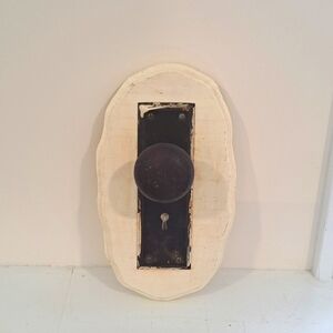 Vintage Doorknob Wall Decor.